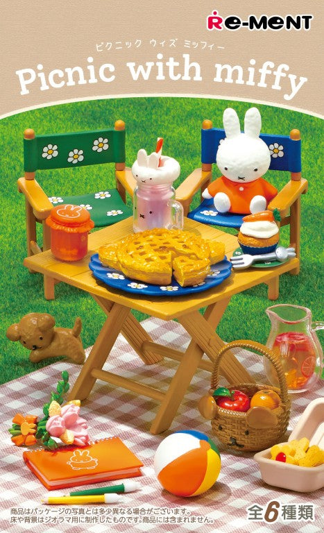 Picnic with Miffy (1 Random Box) (Re-ment Blind Box)