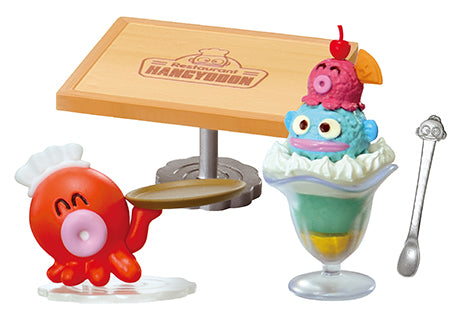 Family Restaurant Hangyodon (1 Random Box) (Re-Ment Blind Box)