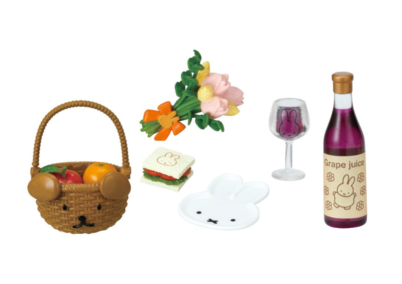 Picnic with Miffy (1 Random Box) (Re-ment Blind Box)