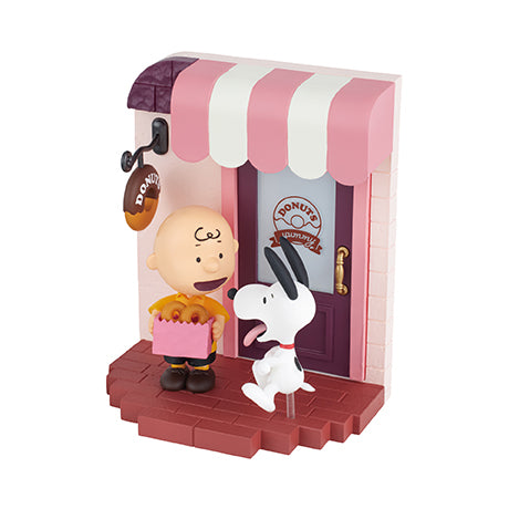 Snoopy's Door Story (1 Random Box) (Re-ment Blind Box)