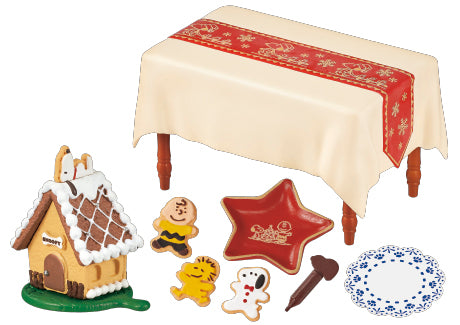 Snoopy's Christmas Night (1 Random Box) (Re-ment Blind Box)