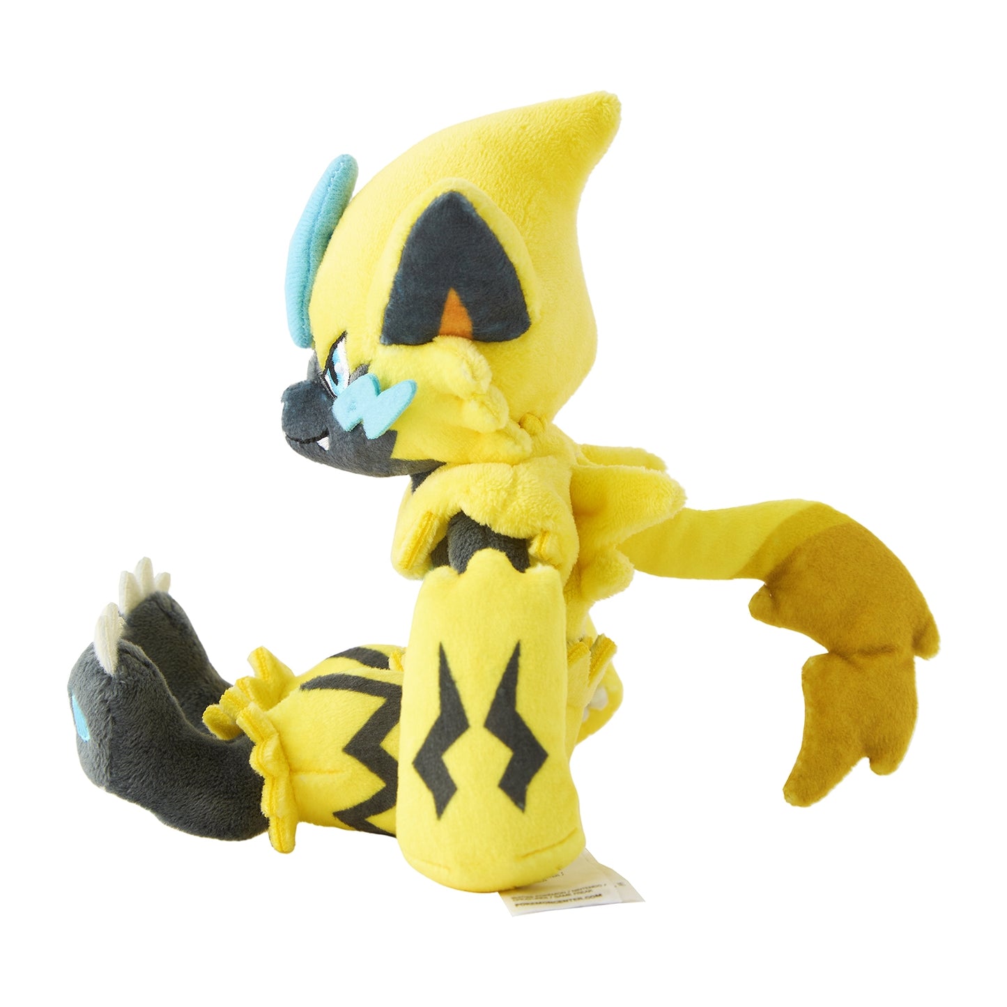 Zeraora (Pokemon fit)