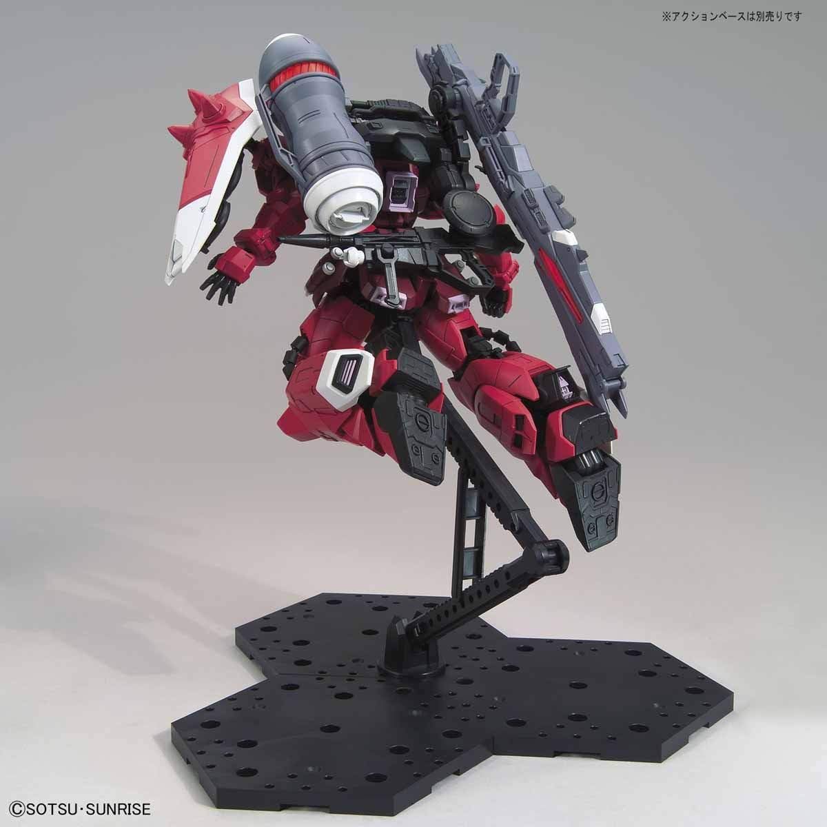 Bandai MG 1/100 Gunner Zaku Warrior (Lunamaria Hawke Custom) 'Gundam SEED'