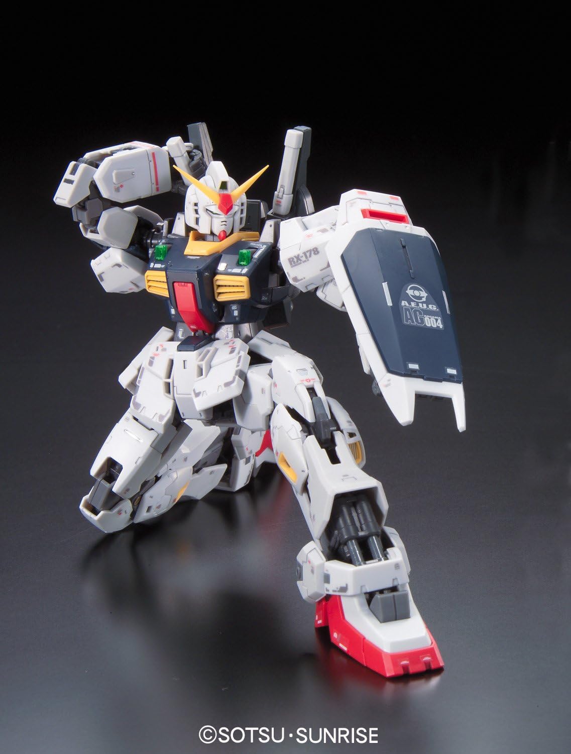 Bandai RG 1/144 RX-178 Gundam Mk II (Aeug)