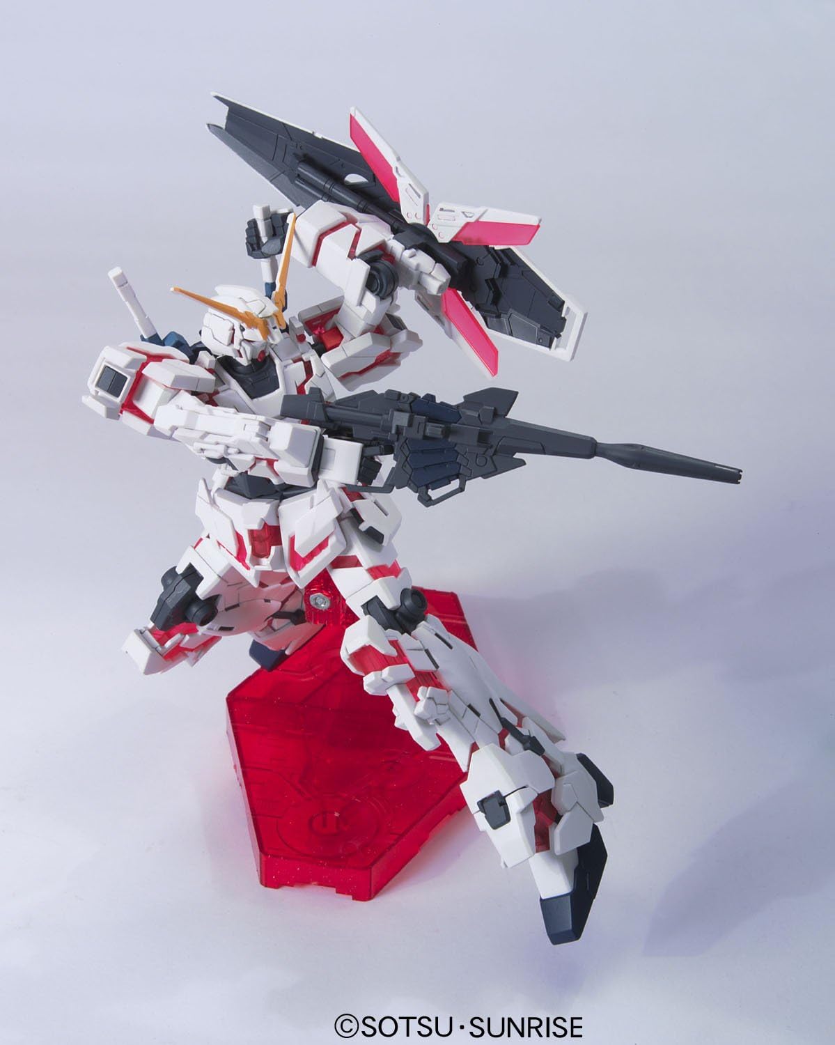 Bandai HGUC #100 1/144 RX-0 Unicorn Gundam (Destroy Mode) Gundam UC