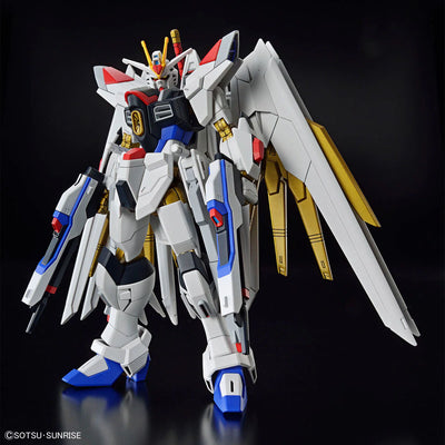 HGCE 250 Mighty Strike Freedom Gundam 1/144