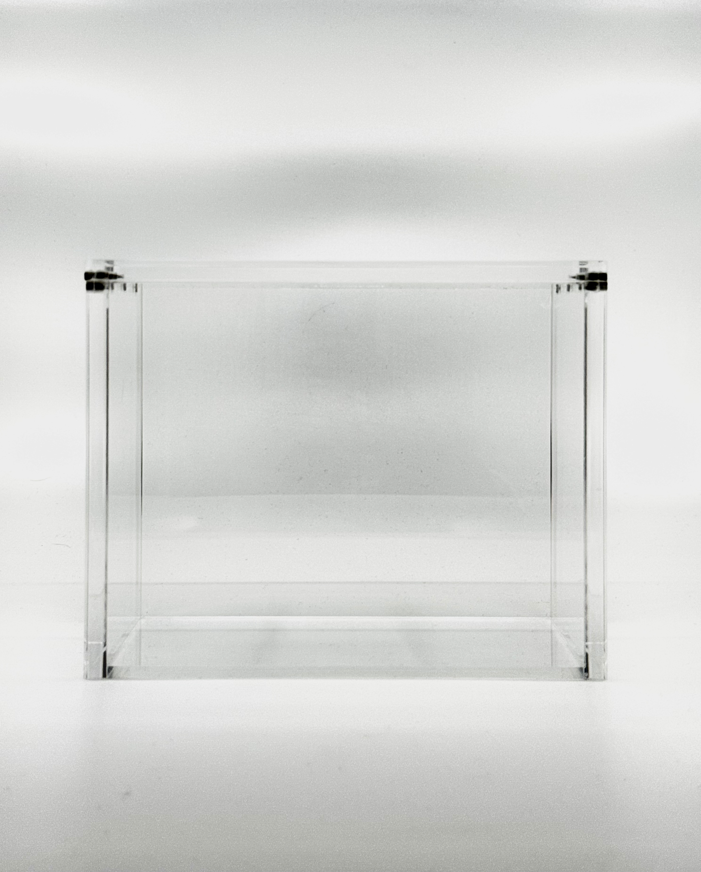 Lockbox Acrylic Case (One Piece - Booster Box)
