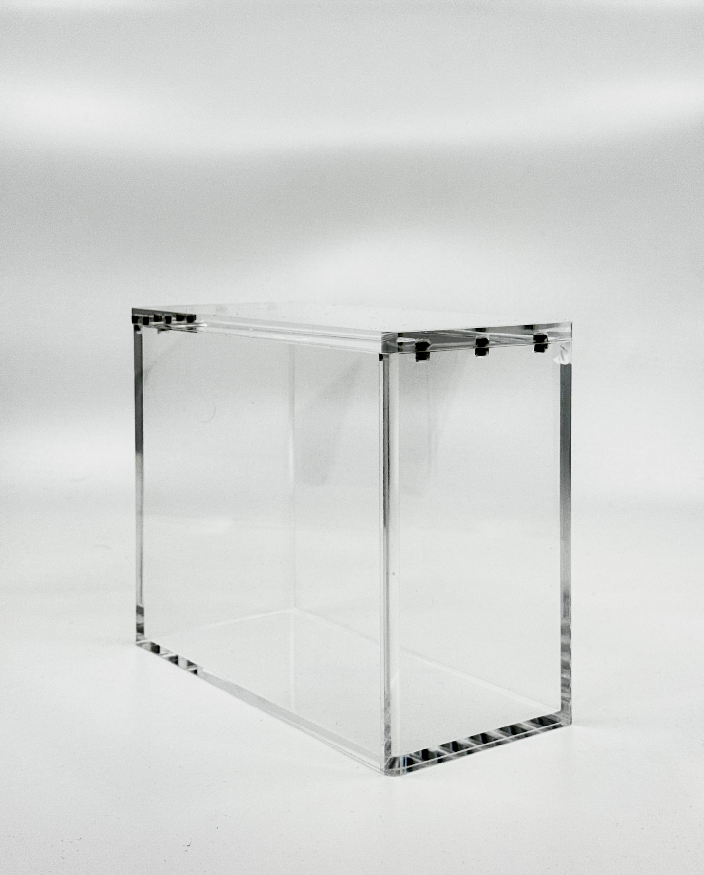 Lockbox Acrylic Case (One Piece - Booster Box)