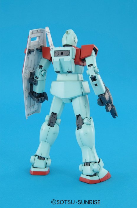 Bandai MG 1/100 RGM-79 GM Ver.2.0 Gundam