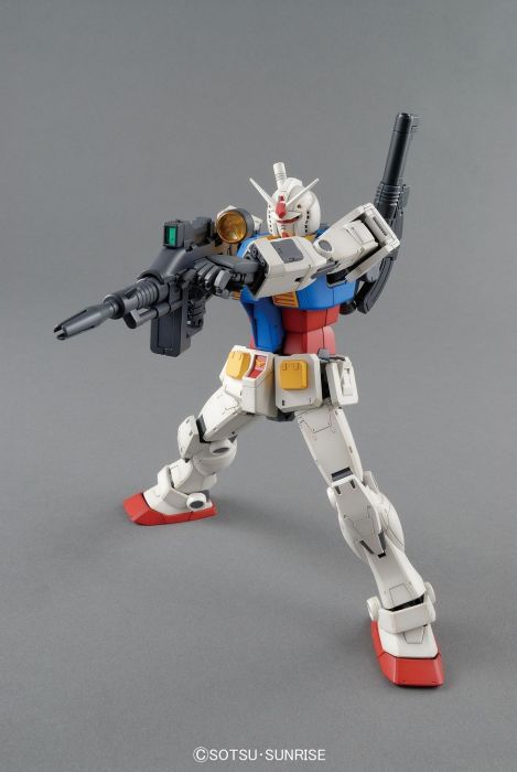 Bandai MG 1/100 RX-78-02 Gundam Gundam The Origin