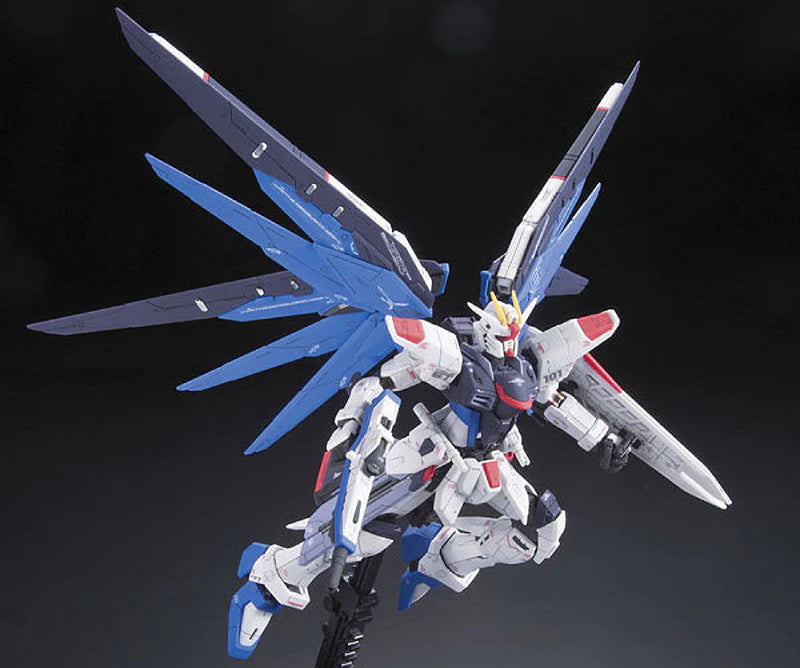 Bandai RG 1/144 Freedom Gundam