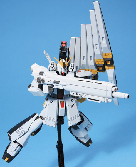 Bandai HGUC #93 1/144 Nu Gundam (Heavy Weapon System Equipment Type)