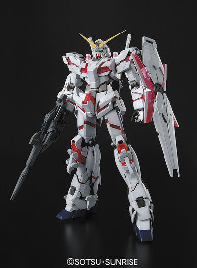 Bandai MG 1/100 Unicorn Gundam 'Gundam UC'