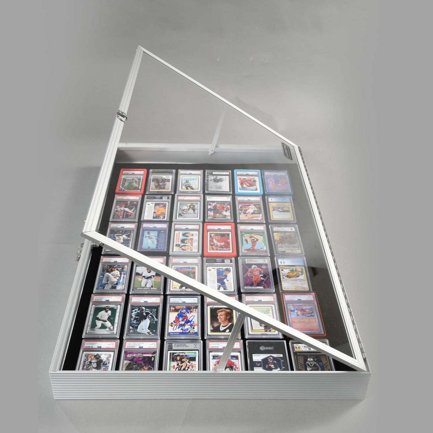 EVORETRO Lockable Display Case 36 x 24 x 4" Silver– Secure Showcase for Collectibles