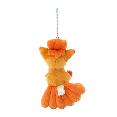 Two Of A Kind - Magnetic Mascot Pair - Vulpix & Alolan Vulpix (Limited Edition)